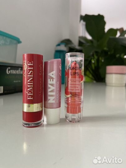 Vivienne sabo помада