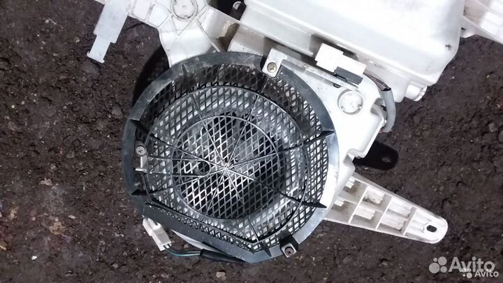 Отопитель салона Toyota Land Cruiser 100 LX470