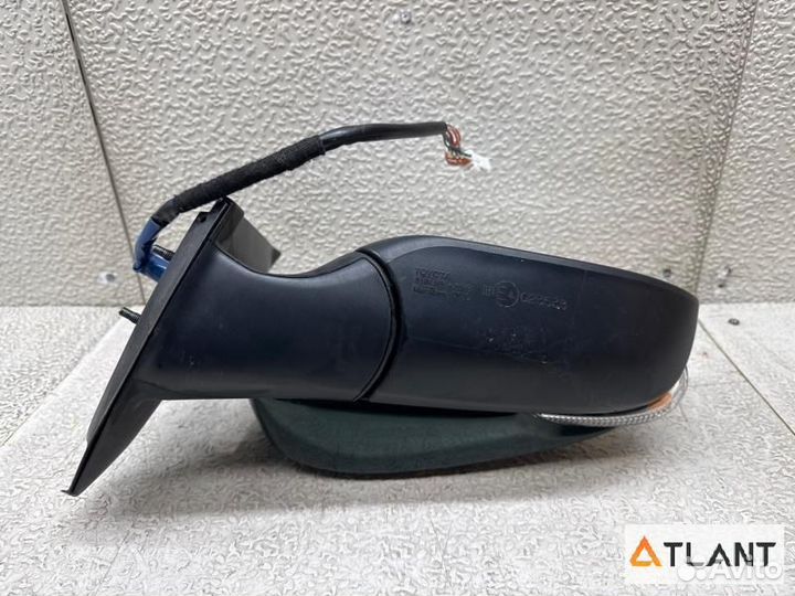Зеркало переднее правое toyota passo