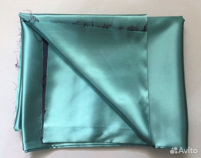 Новая ткань атлас стрейч бирюзовая