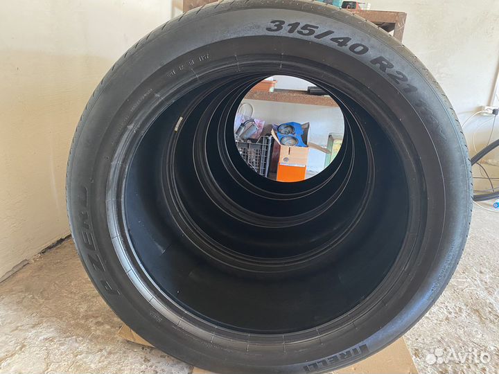Pirelli P Zero 275/45 R21 и 315/40 R21