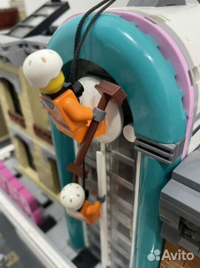 Конструктор. Огромный город