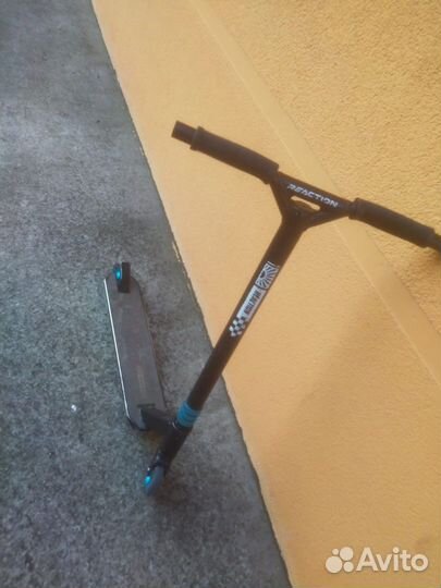 Трюковой самокат