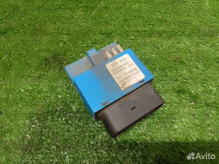 Блок управления топливного насоса VW Tiguan 2007