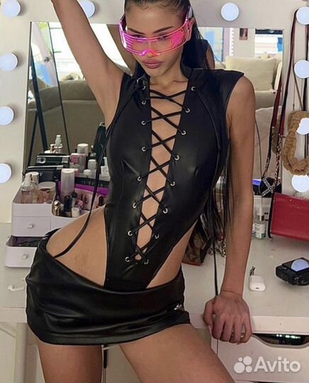 Топ боди из кожи