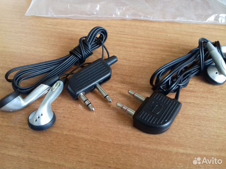 Наушники для телефона