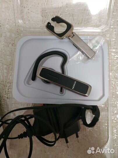 Bluetooth-гарнитура Nokia BH-602