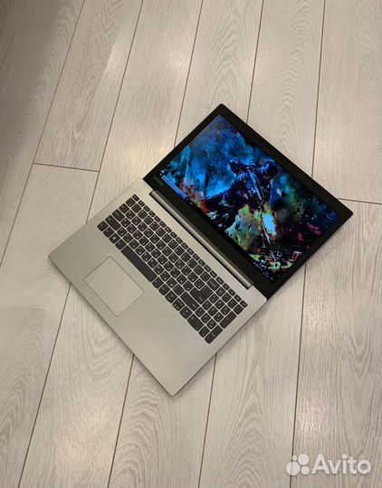 Игровой ноутбук lenovo RX Ryzen 7 16 потоков 16гб