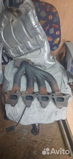 Коллектор выпускной Рено Меган-2, 2.0 бензин