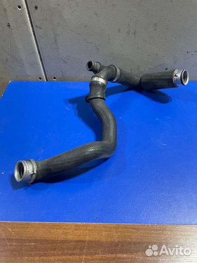 Патрубок радиатора Mercedes-Benz C-Class W203