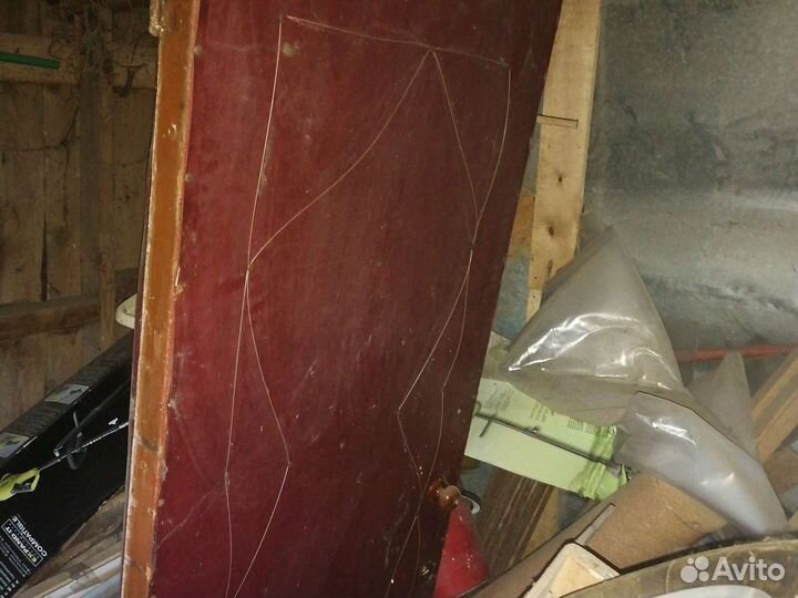 Дверь входная деревянная бу