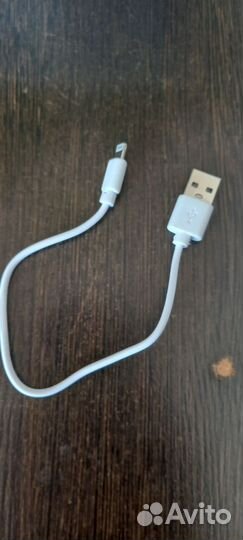 Беспроводные наушники airpods