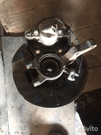 Поворотный кулак гранта