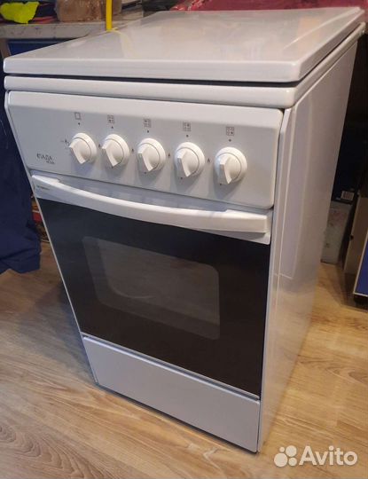 Продам газовую плиту