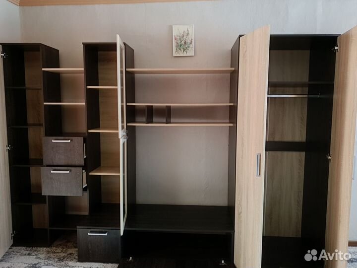 Стенка горка в гостиную
