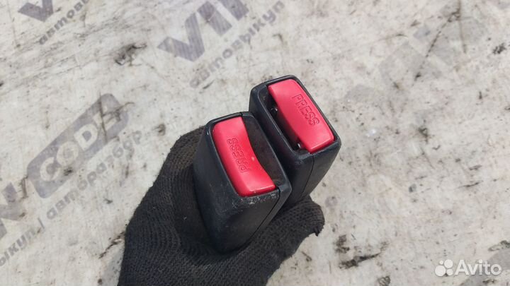 Ответная часть задних ремней LADA Kalina 2