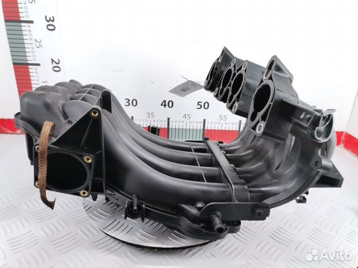 Коллектор впускной для Audi A3 8L 06A133201K