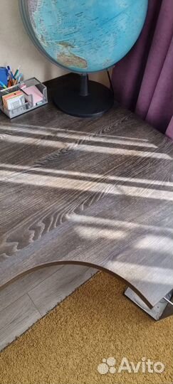 Стол офисный рабочий письменный