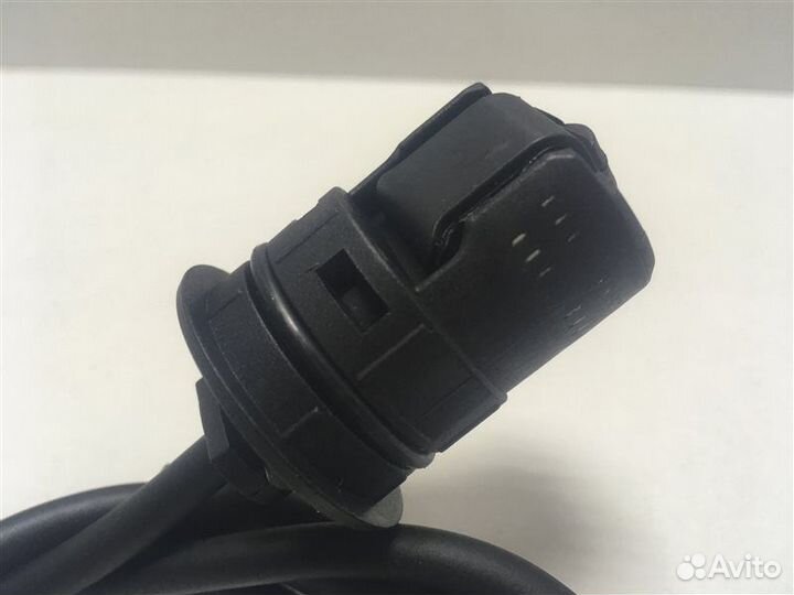 Датчик ABS задний Volkswagen Passat B5 1996-2005