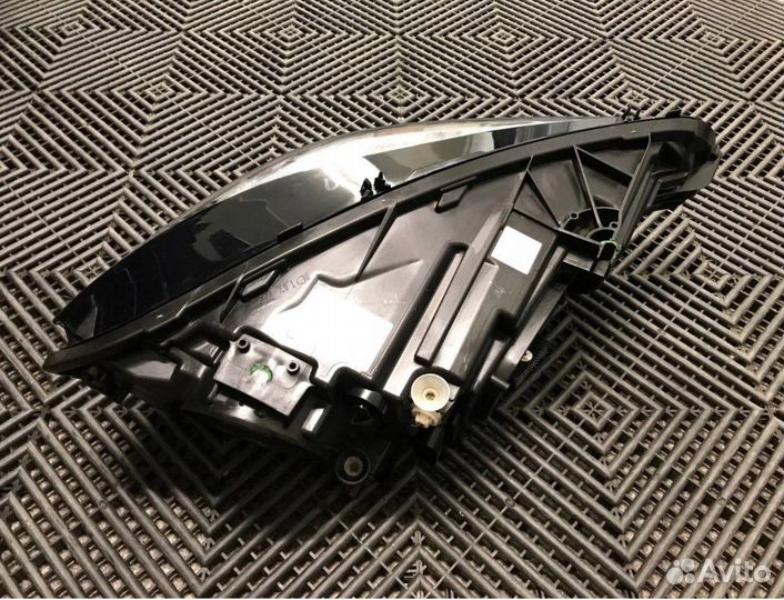 Mercedes cla c 118 фара правая