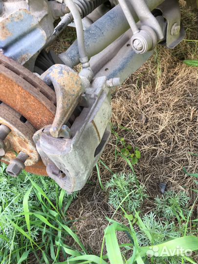 Суппорт передний Фольксваген поло хэтчбек