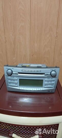Штатная магнитола на toyota camry 40