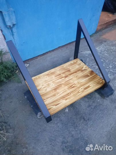 Подставка настенная в стиле лофт