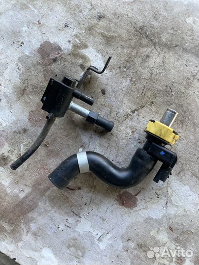 Патрубок егр,клапан электромагнитный Кия 2.2л D4HE