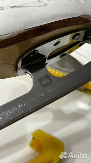 Профессиональные фигурные коньки Risport RF3