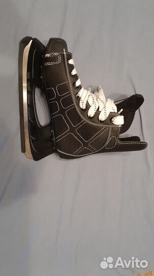 Коньки хоккейные детские