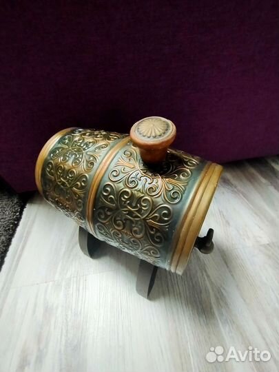 Бочонок для вина отдаю