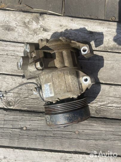 Компрессор кордиционера Suzuki Grand Vitara II