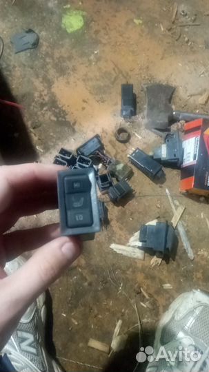 Кнопка обогрева сидений левая Chery Tiggo T11