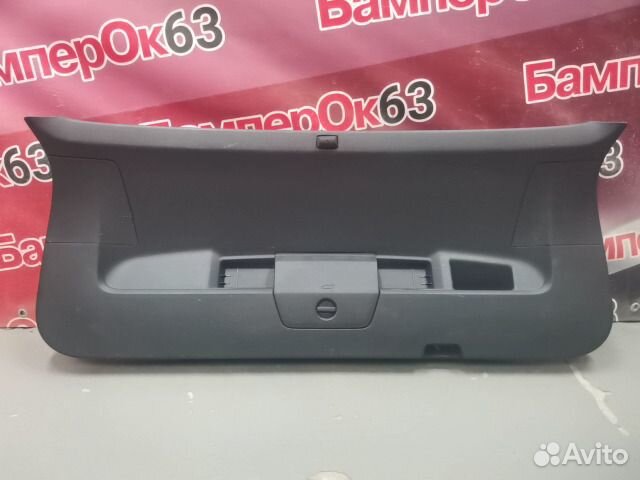 Обшивка двери багажника задняя Volkswagen Tiguan