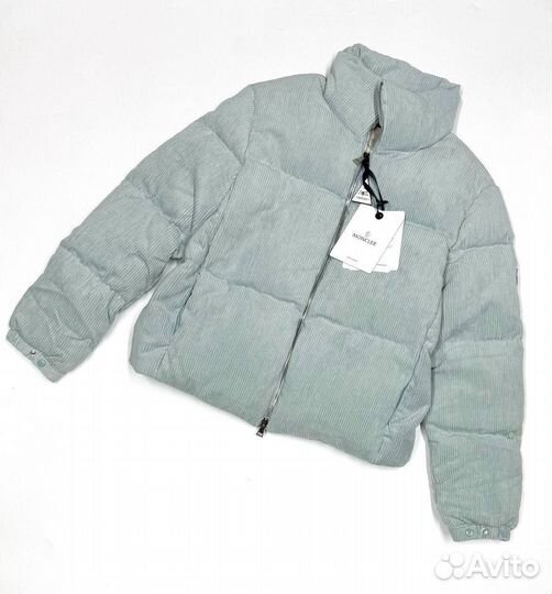 Пуховик Moncler