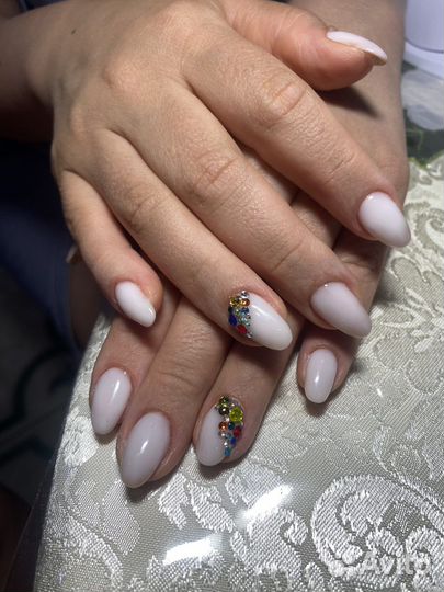 Наращивание ногтей, коррекция, маникюр,педикюр