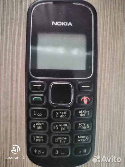 Кнопочный телефон Nokia