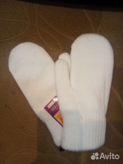 Варежки зимние женские