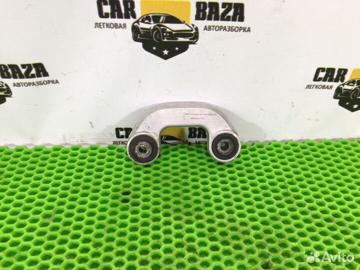 Стойка переднего стабилизатора