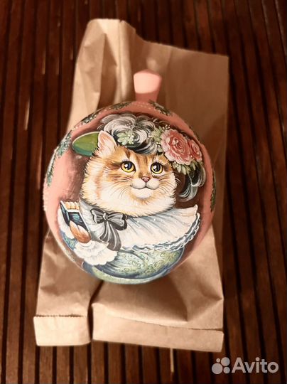Шар из дерева с росписью кот