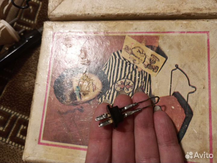 Электроприбор для выживания по дереву СССР