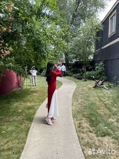 Вечернее платье