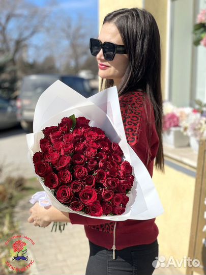 Красные розы с доставкой