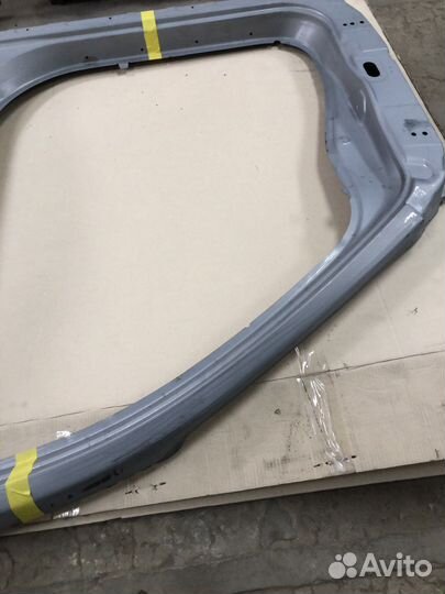 Стойка передняя лев Mitsubishi Pajero Sport 3 2015