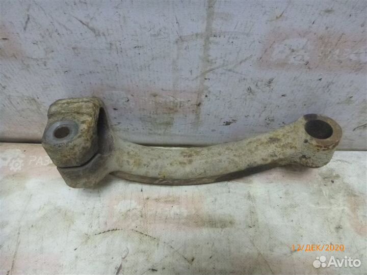 Кронштейн амортизатора передний левый Ssangyong