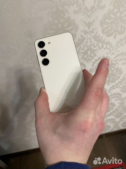 Samsung Galaxy S23, 8/128 ГБ