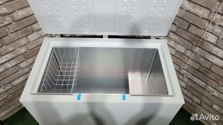 7585.Морозильный ларь 295 MW