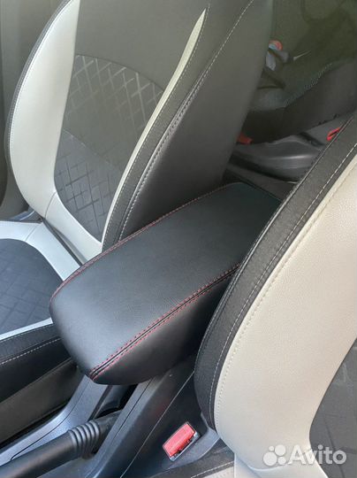 Чехол На подлокотник LADA vesta