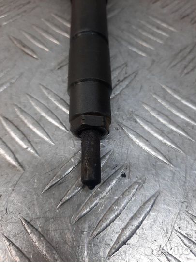 Форсунка Nissan X-Trail внедорожник 5 дв. 2.2