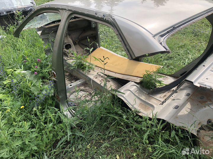 Кузов по частям Renault Logan